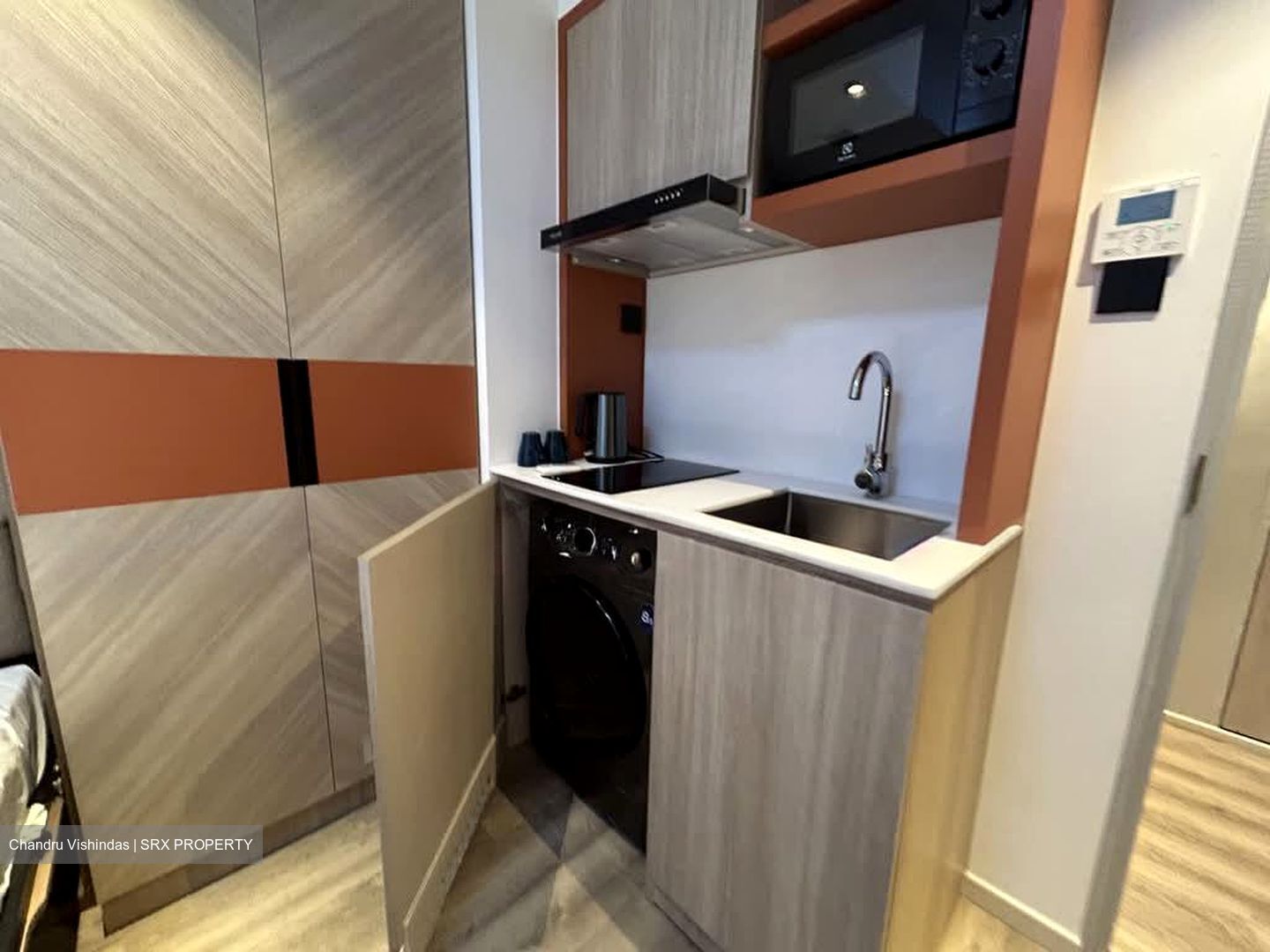 Serangoon Road (D8), Apartment #581944161